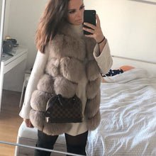 Load image into Gallery viewer, 2019 ladies new natural fox fur square vest real fur vest casual fashion European autumn and winter street style