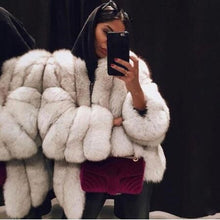 Load image into Gallery viewer, Winter warm Plush Teddy Coat Luxury Soft Fur Jacket Coat High Quality Women Thick Faux fur Coat