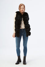 Load image into Gallery viewer, 100% Imported Finland Real Fox Fur Vest Natural Whole Fox Fur Vest Gilet Women Standard Covered Jackets Coat Plus Size 3XL