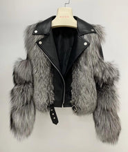 Load image into Gallery viewer, ZDFURS* new arrival women winter thick fur coat real fox fur vest high quality fox waistcoat fur gilet