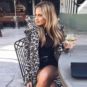 Leopard Coats 2019 New Women High quality Faux Fur coat Luxury Winter Warm plush jacket Fashion artificial fur Women's  outwear